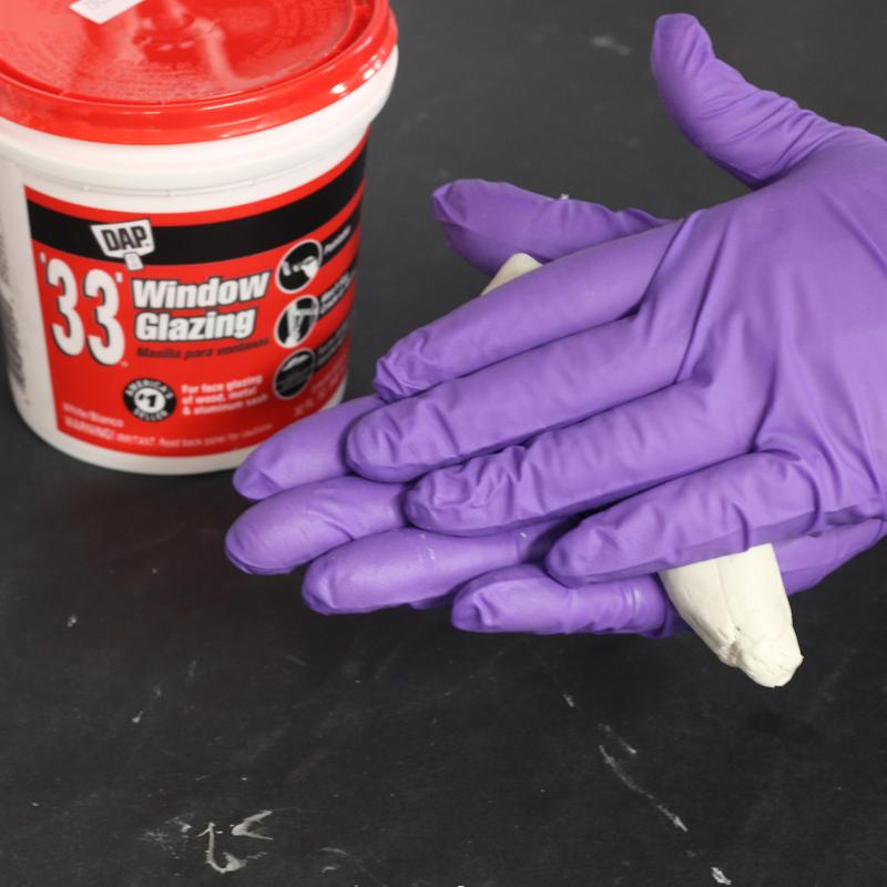 DAP White Glazing Compound 1 qt